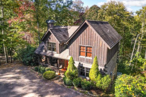 Hot Tub and Deck Getaway Near Nantahala Gorge!